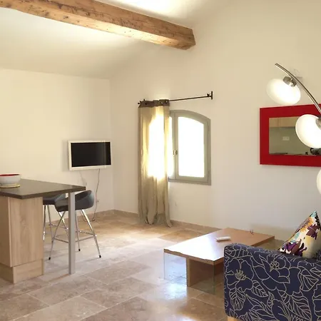 La Grande Bouisse Avec Piscine Dans Le Luberon, Provence Ferienhaus